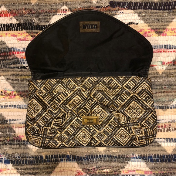 Tribal Print Straw Envelope Clutch Purse - Picture 2 of 7